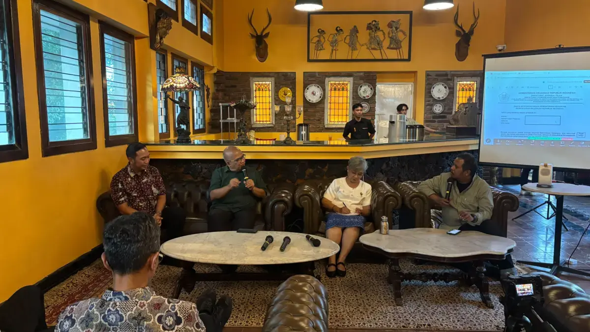 Komjak: Kawal Kasus Febrie, Dorong Pengawasan Publik dan Transparansi, Kuncinya Profesionalisme Jaksa Komisioner Komjak RI Rita Serena Kolibonso