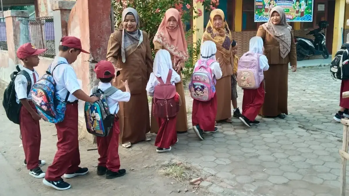 Dulu hanya 4 Murid, Kini Bisa Rekrut 11 Siswa Baru di SDN Mulyasari Losari Cirebon SDN Mulyasari Kecamatan Losari Kabupaten Cirebon