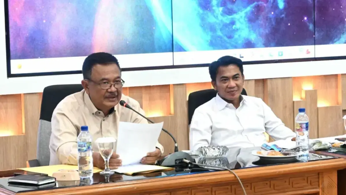 Volume Sampah 1.200 Ton per Hari, Pemkab Cirebon Cari Investor untuk Kelola Sampah DENY HAMDANI/RADAR CIREBON