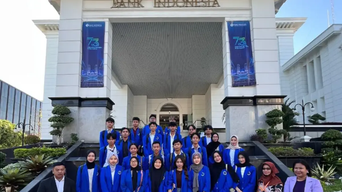 Belajar di BI, Mahasiswa IPB Cirebon Dalami Kebijakan Moneter dan Ekonomi Digital KHOIRUL ANWARUDIN/RADAR CIREBON
