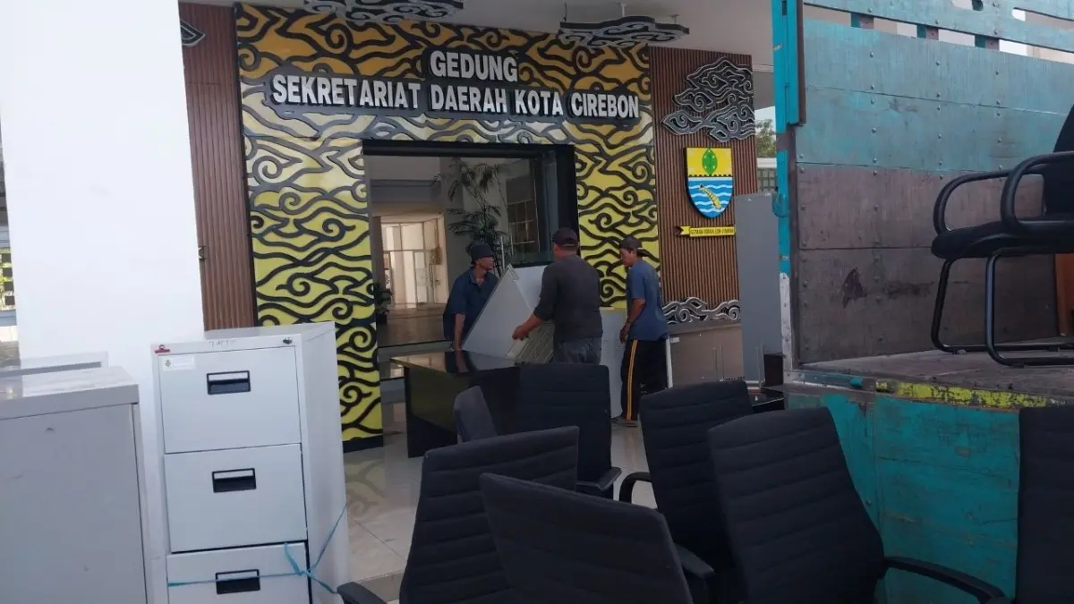 Balaikota Mulai Lengang, ASN Bersiap Bekerja di GCM, Meja Kursi Diangkut, Pekan Depan Kantor Aktif pindah kantor