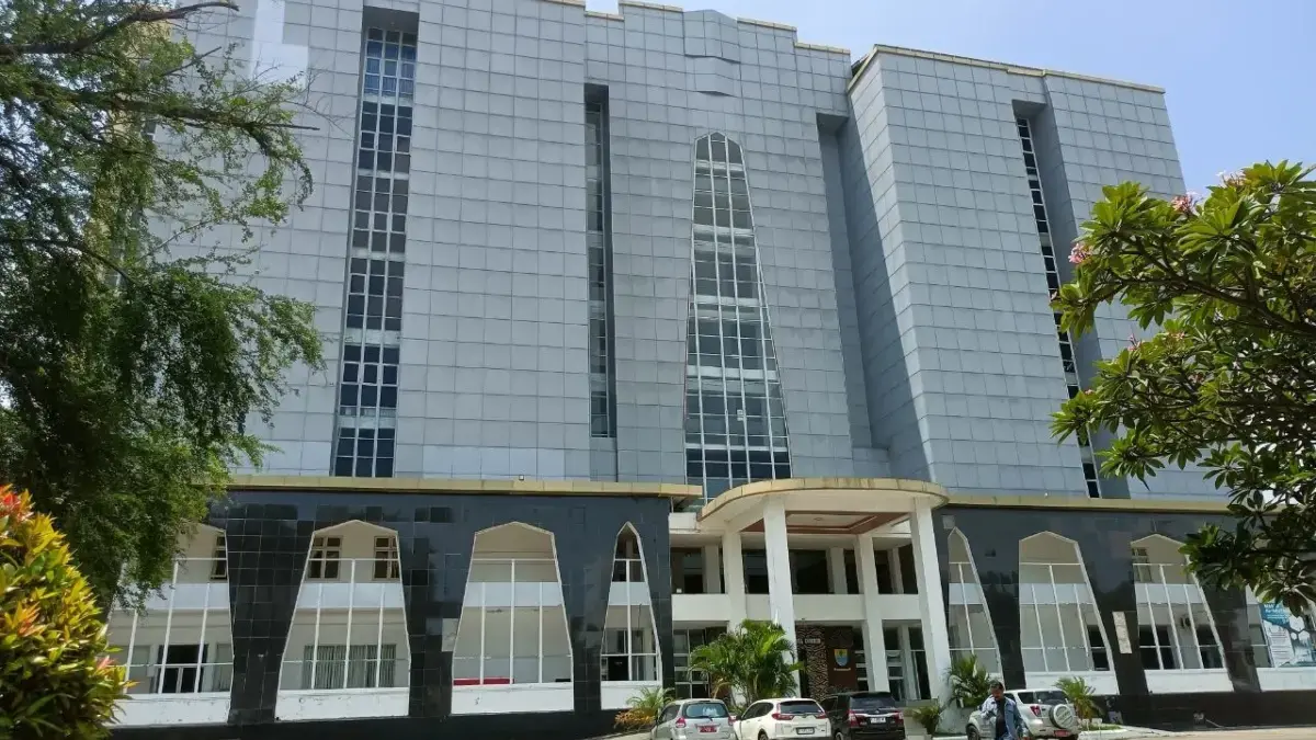 Meubeler Dipindah ke GCM, Berkantor Masih di Gedung Setda Gedung Setda Kota Cirebon