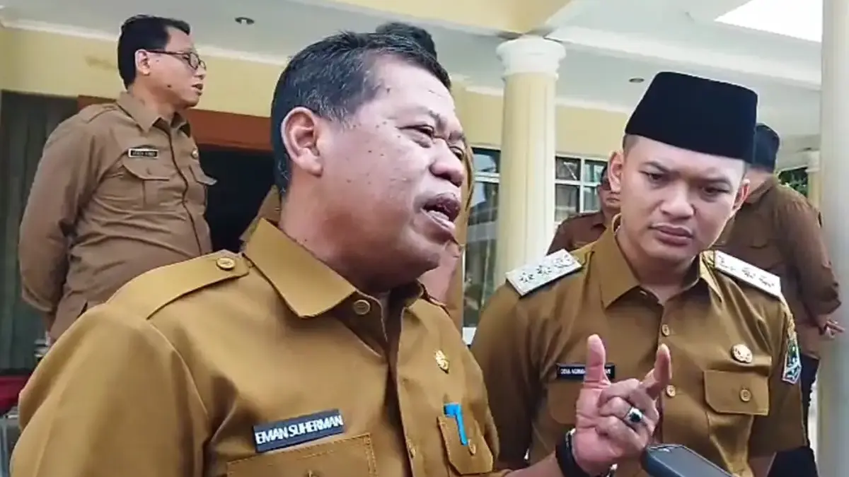Bupati Majalengka Eman Suherman