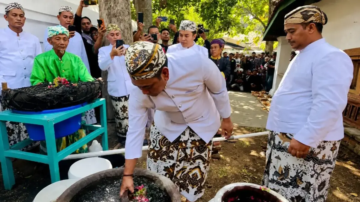 Gong Sekati