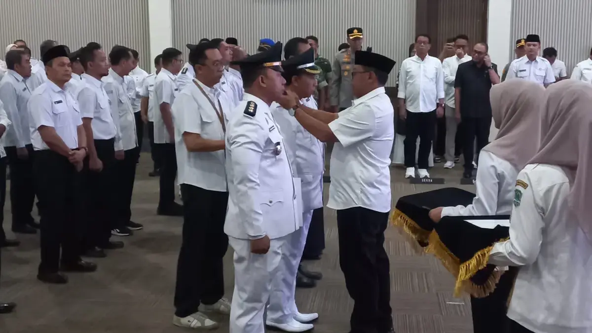 Rotasi-Mutasi ASN Gunakan Sistem Manajemen Talenta Terintegrasi BKN Bupati Majalengka lantik 145 pejabat
