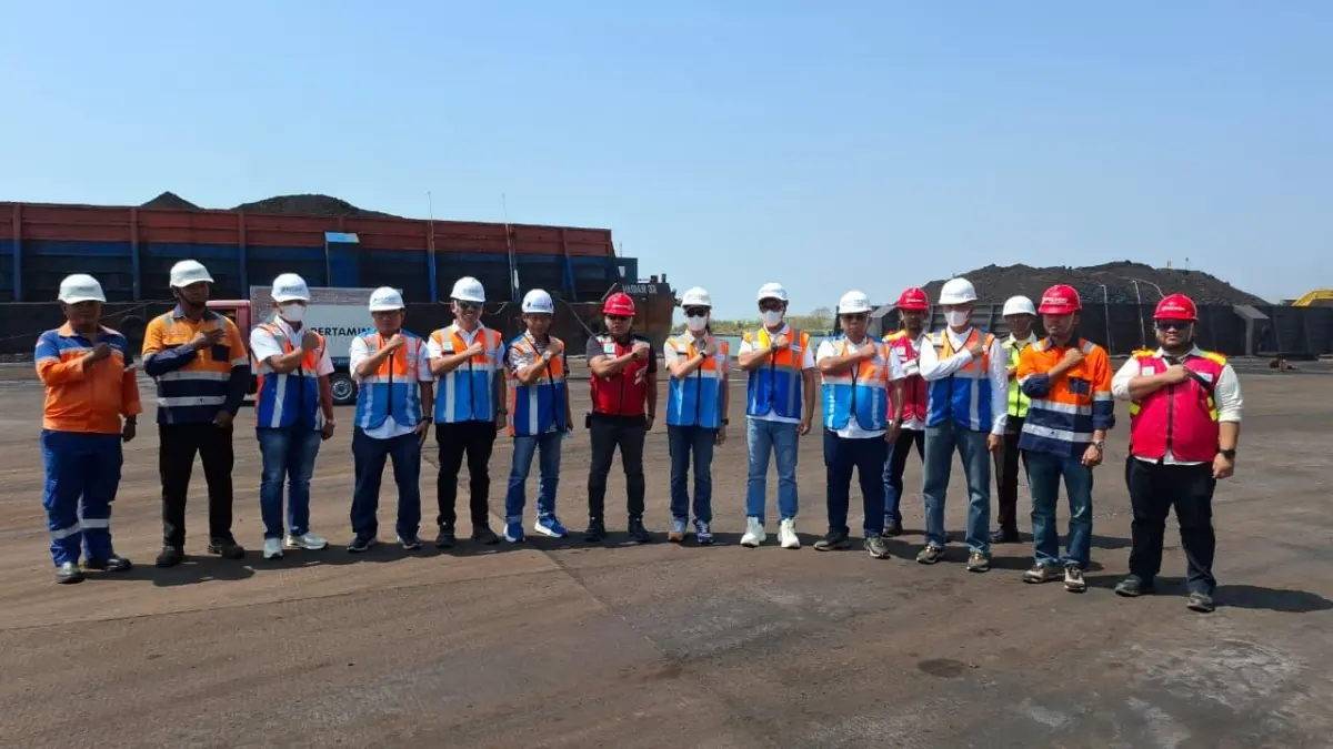 Direktur SDM Pelindo Tinjau Pelabuhan Direktur SDM dan Umum Pelindo Dwi Fatan Lilyana