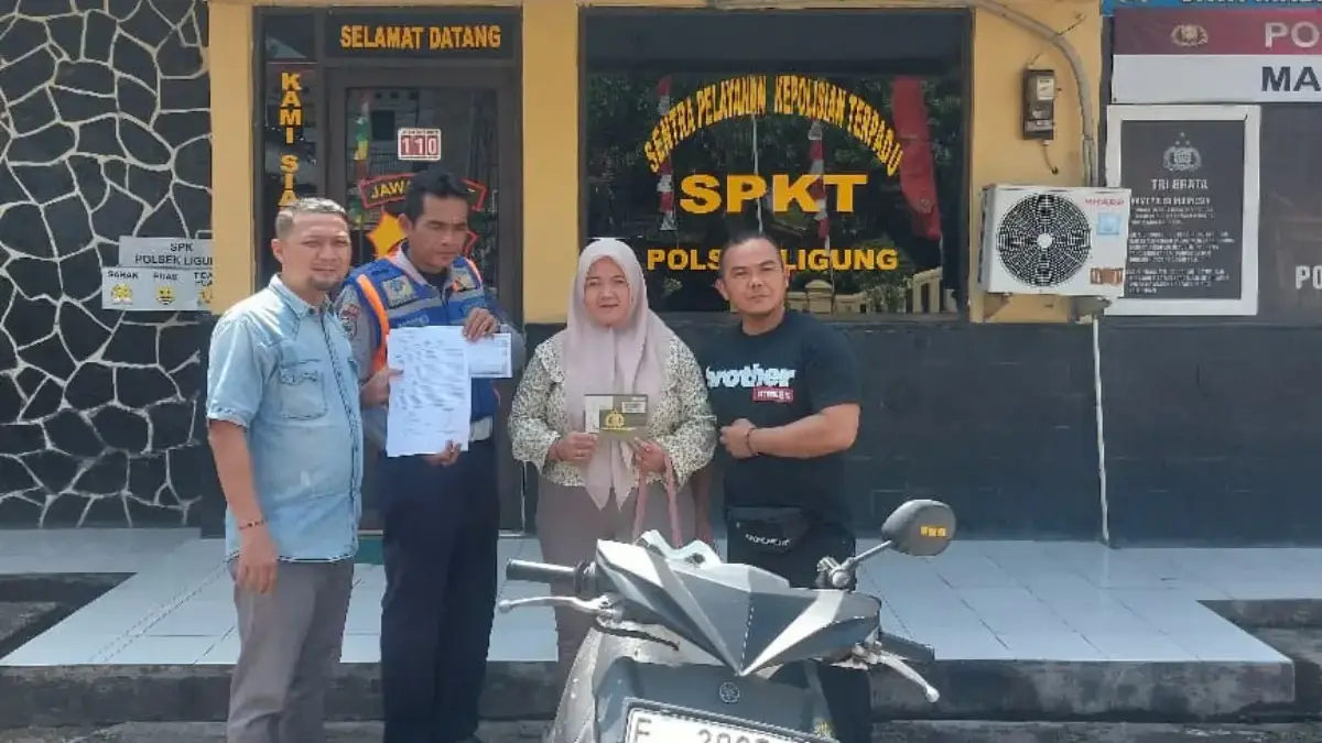 Gerak Cepat Reskrim Polsek Ligung Kembalikan Motor Warga yang Hilang Selama Dua Bulan polres majalengka kembalikan motor