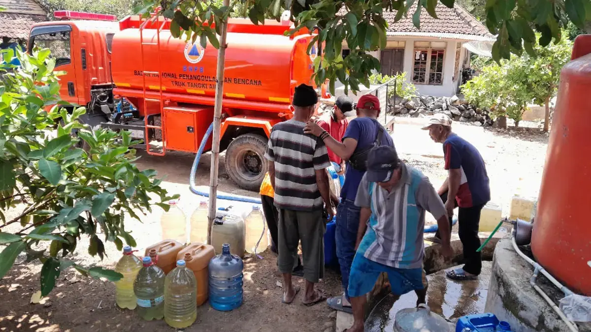 Bantuan air bersih Cihanjari Kuningan