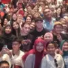 film Aplikasi Iblis