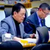 Ir Herry Dermawan saat menyuarakan aspirasi Masyarakat Peduli Api
