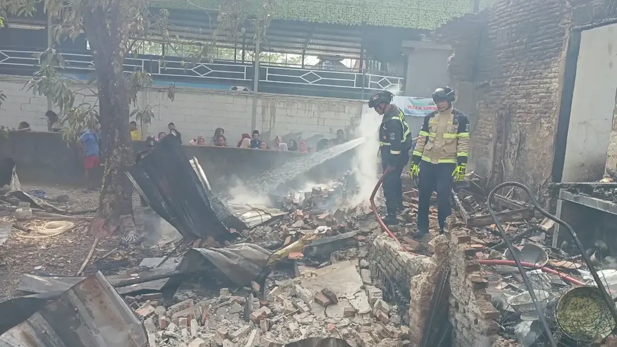 Rumah di Cibingbin Terbakar.
