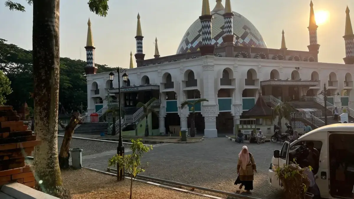 Masjid Agung Sumber