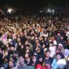 Ribuan warga memadati Pandapa Paramarta, Kompleks Stadion Kuningan,