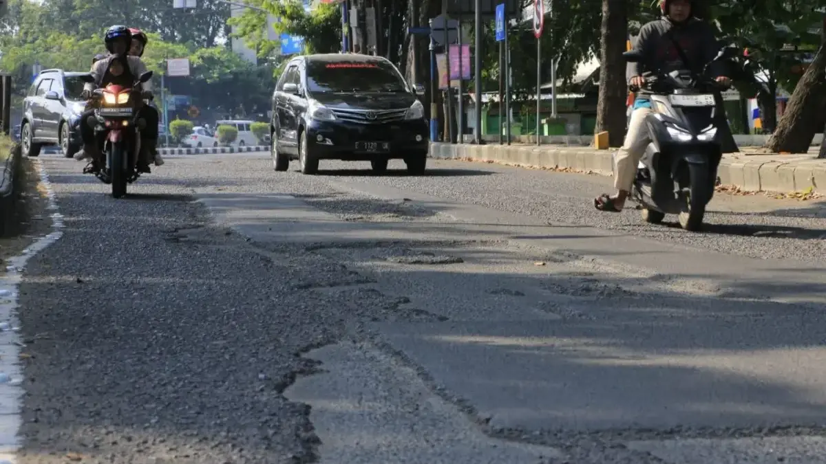 Perbaikan Jalan Wahidin Kota Cirebon, Anggaran Rp7,6 Miliar Kondisi Jalan Wahidin