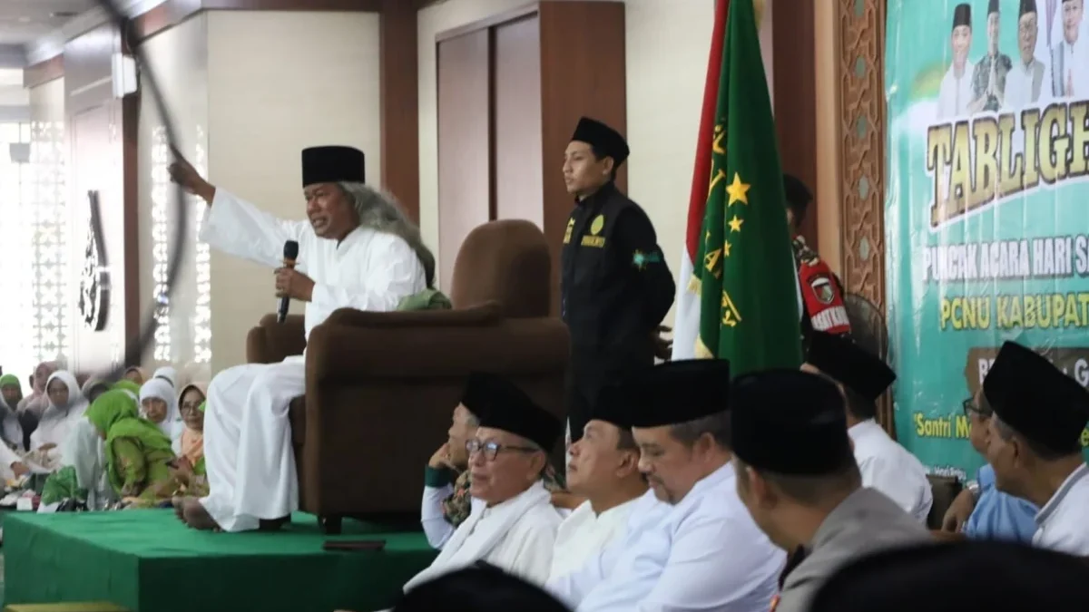 PCNU Kuningan Tutup HSN Gus Muwafiq Serukan Persatuan Ist