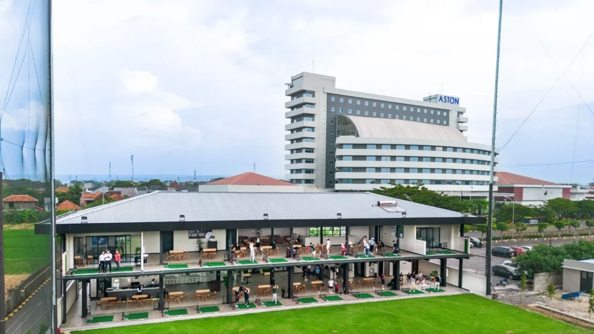 Eagle Golf Cirebon menawarkan promo Happy Hour dengan harga khusus untuk berlatih golf.