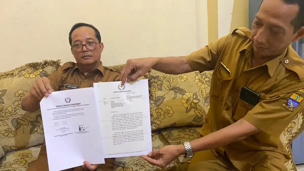surat pemohonan dari Sultan Emirudin dan Sultan Saladin