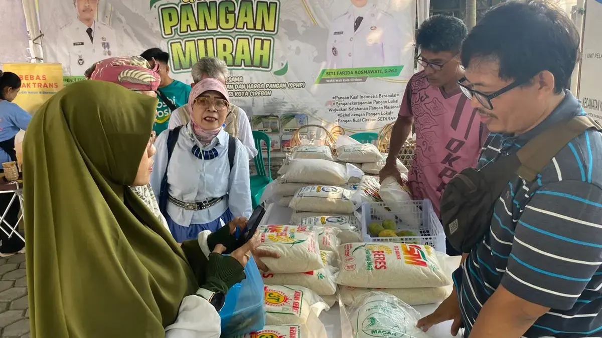 Kecamatan Kejaksan bekerja sama dengan DKPPP serta Perum Bulog Cabang Cirebon menggelar GPM