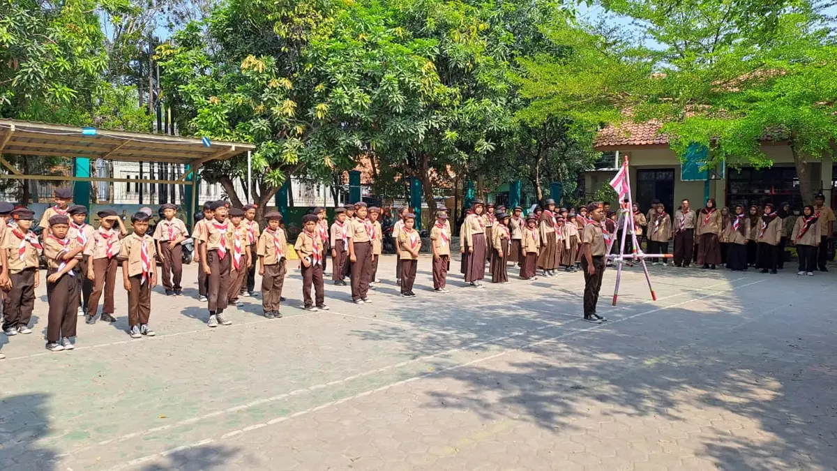 SDN Sidamulya Kota Cirebon melaksanakan kegiatan Perkemahan Rabu–Kamis
