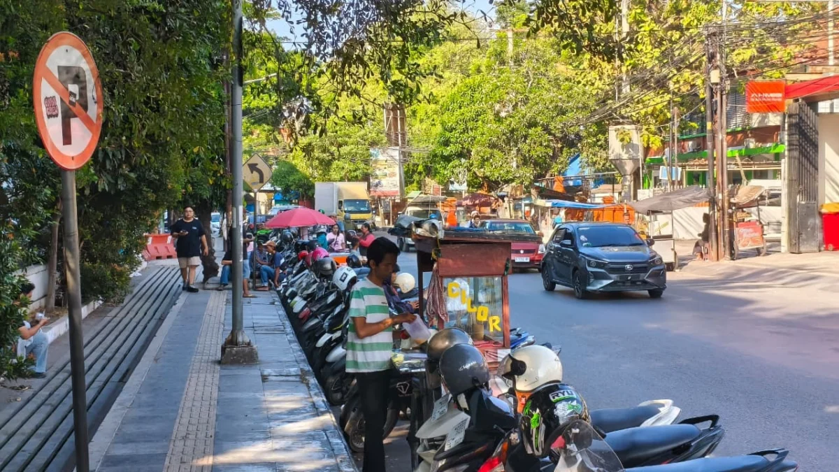 Juru Parkir Liar
