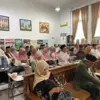 Tim BKD Provinsi Jawa Barat melakukan visitasi lapangan ke SMP Negeri 1 Kota Cirebon