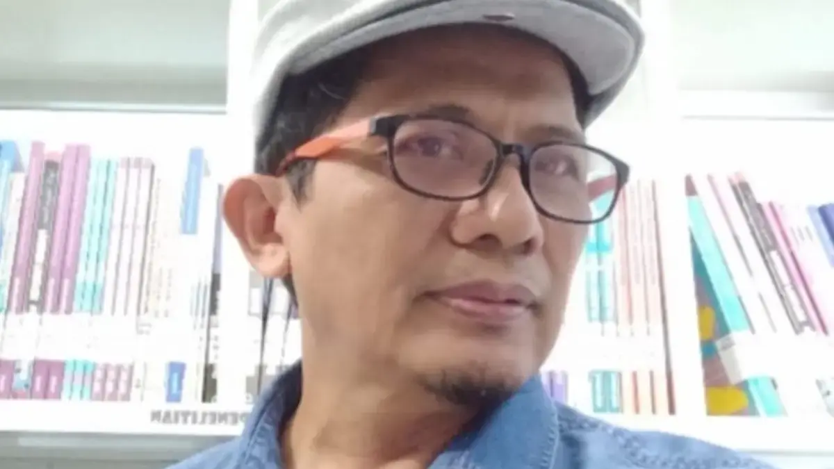 Dr Amir Mahmud MAg