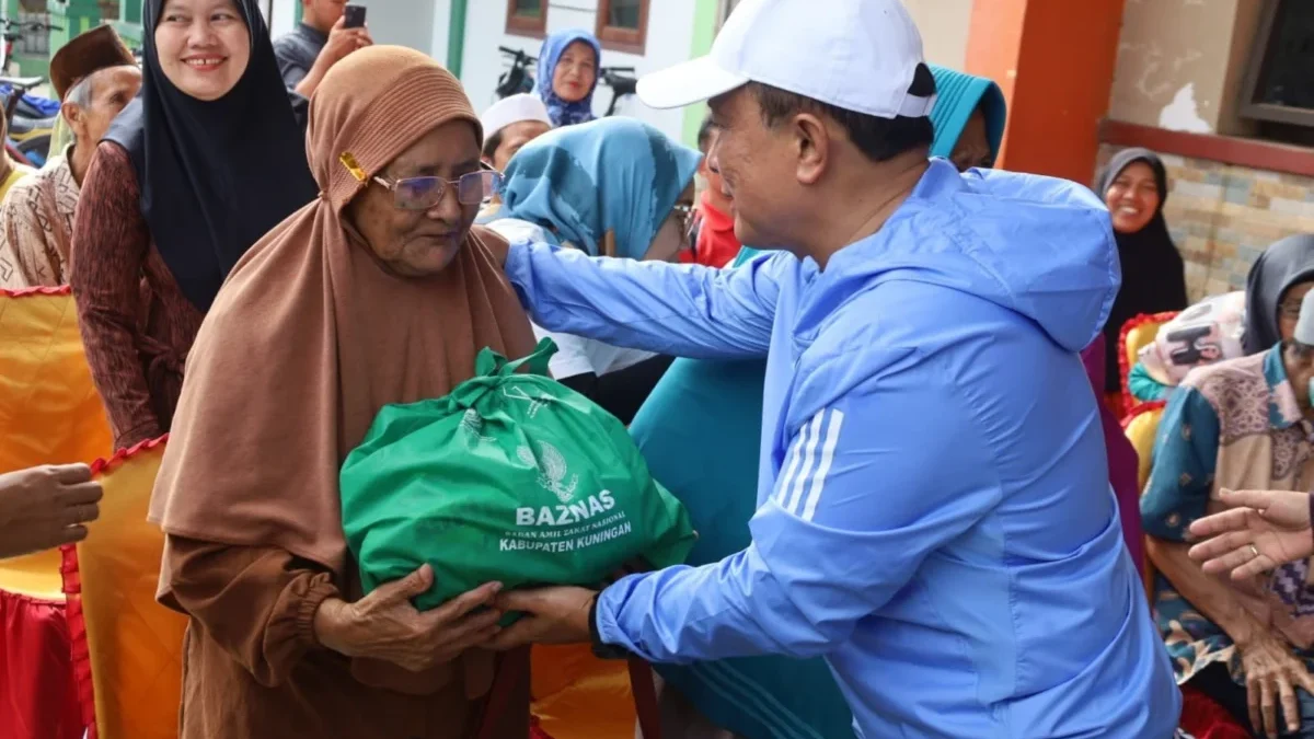Jumat Bersepeda, Bupati Dian Canangkan Gerakan Bersih Saluran Air Ist