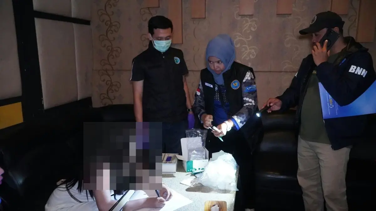 Polres Cirebon Kota bersama BNN Kota Cirebon menggelar razia gabungan