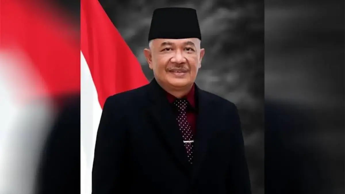 Sekretaris Daerah Kabupaten Cirebon H Hendra Nirmala SSos MSi