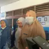 Kepala Bidang Kesmas Dinkes Indramayu, Sri Anugraeni menyampaikan keterangan hasil investigasi