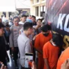 Polres Cirebon Kota mengungkap 12 perkara narkoba dalam konferensi pers di Mako Polres Ciko, Jumat (23/10/2026
