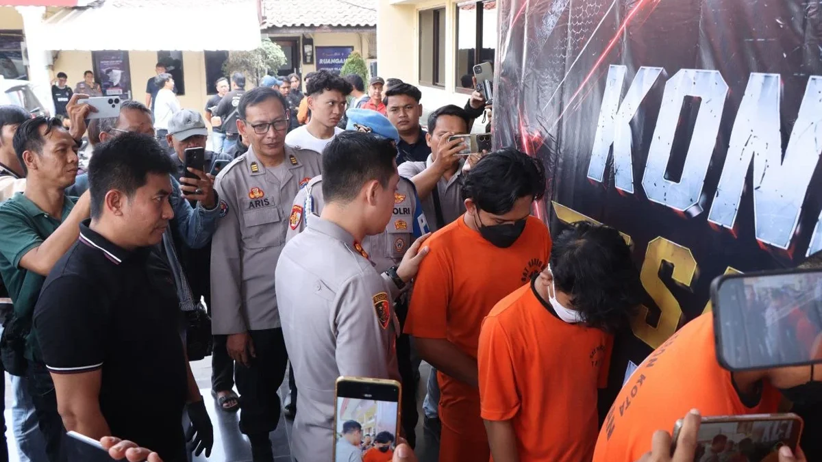 Polres Cirebon Kota mengungkap 12 perkara narkoba dalam konferensi pers di Mako Polres Ciko, Jumat (23/10/2026