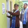 Bupati Cirebon Drs H Imron MAg didampingi Kadisdik Kabupaten Cirebon H Ronianto SPd MM